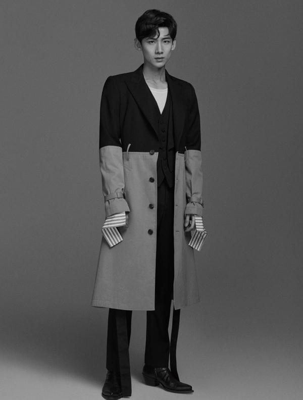 白敬亭时尚大片，化身为酷男孩花式玩转大绿球，帅出新高度