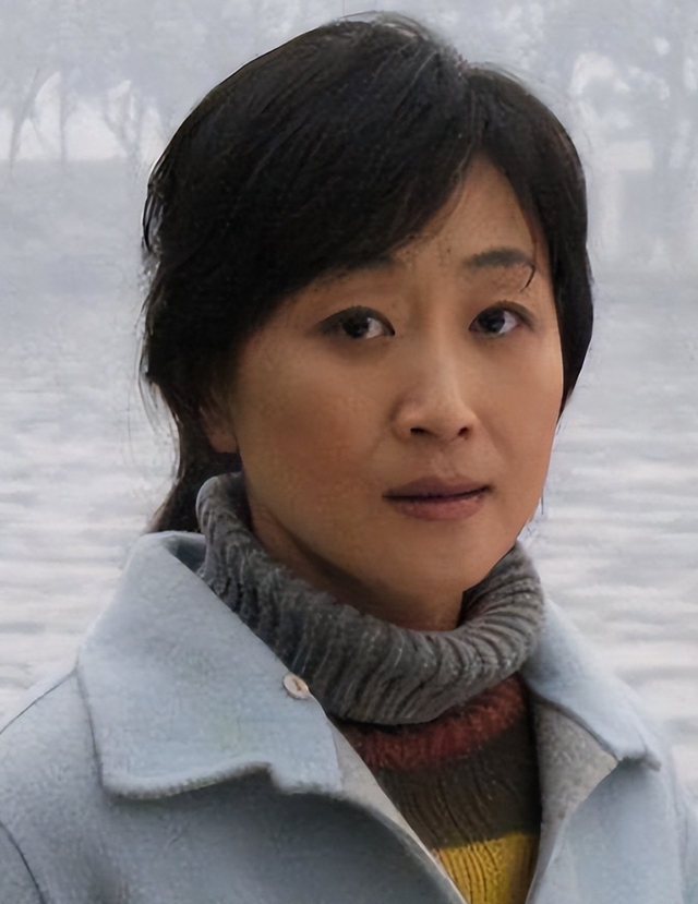 “人间异类”陈瑾：有名有钱却不婚不育，只因和哥哥有个约定