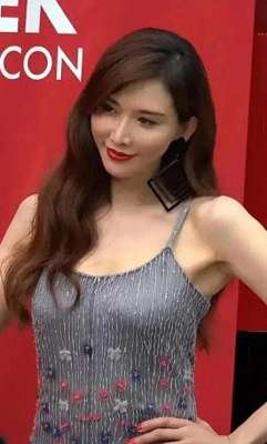 林志玲年轻(林志玲的台湾第一美人，年轻貌美身材棒，纯欲天花板)