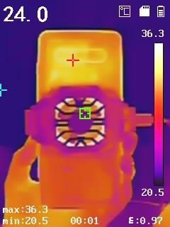 黑鲨冰封散热背夹2 Pro评测：极限画质下原神性能明显提升
