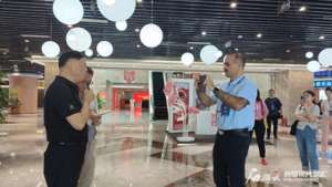 达瑞斯(“一起看中国”新疆行采访团成员惊叹喀什的快速发展)