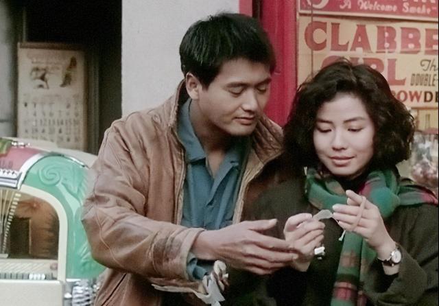 当年周润发为报知遇之恩，拍出了这部港片，却不小心成为了经典