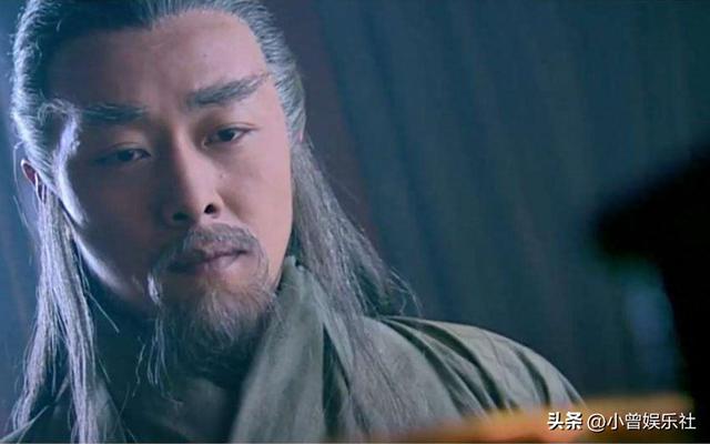 仙剑奇侠传1：剑圣明明能打败拜月教主，但不出手，为何？