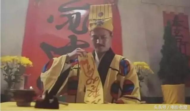 怕并欢乐着，儿时的香港僵尸片，你还记得几部？