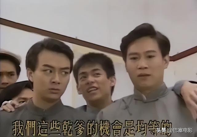 三观歪一边的古早电视剧,王宝钏秦香莲难分胜负,新月格格好气人