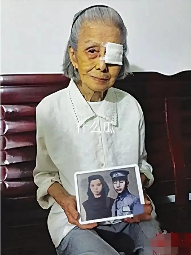 钟崇鑫遗孀张淑英：丈夫婚后上前线，她苦等77年，93岁赴台湾祭奠