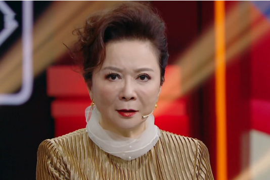 蔡明之子丁丁:36岁还未婚,是蔡明的骄傲也是她的心病