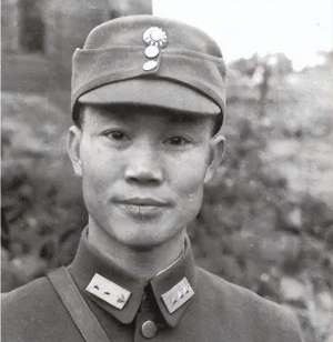 宋夫人(送走陈诚夫人后，卫立煌的夫人大怒：救你们一家，却坑了我们一家)