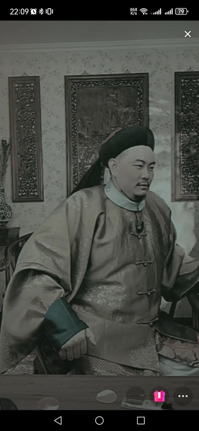 李白玩火、曹操蹦迪、刘备摇花手！我在抖音看“老东西”直播……