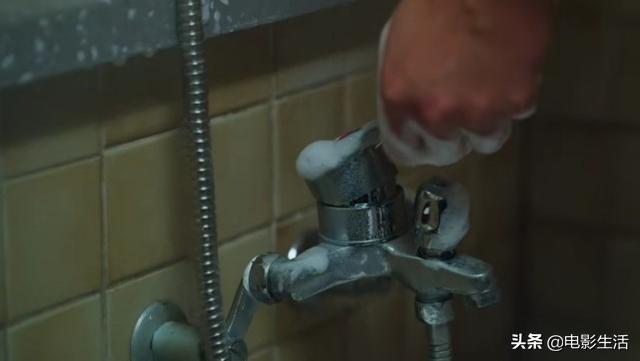 连接两部剧低口碑扑街！宋仲基跌下“神坛”，韩剧真的没落了？