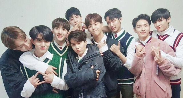 与泫雅恋情曝光遭开除，后借女友之名攀鸟叔，却因抛弃队友遭抵制