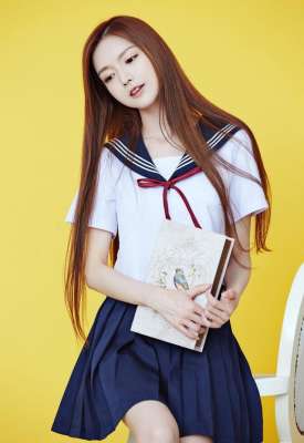 叶子淇(叶子淇可爱水手服写真图片)