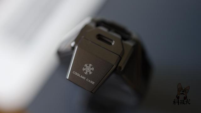 黑鲨冰封散热背夹2 Pro评测：极限画质下原神性能明显提升