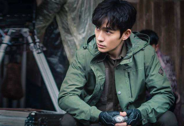 那些“隐婚生子”的男明星，到底图什么？