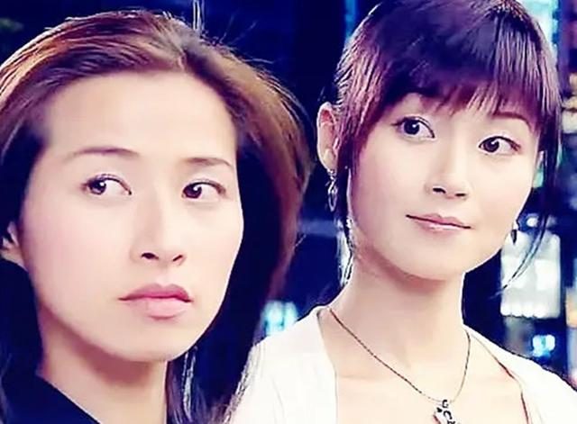 46岁港星麦家琪内地自驾游，开豪车行驶350公里，男友人自愧不如