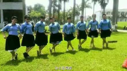 辣眼睛！看了这些男扮女装的妖娆毕业照，麻麻再也不想我毕业了！