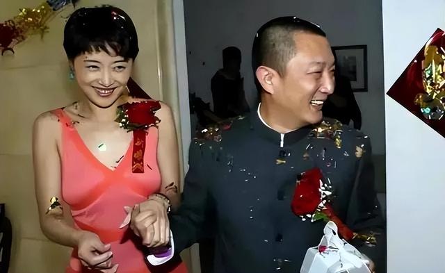 北电校花，被四婚名导抛弃，人到中年爆火出圈，生活与事业双丰收