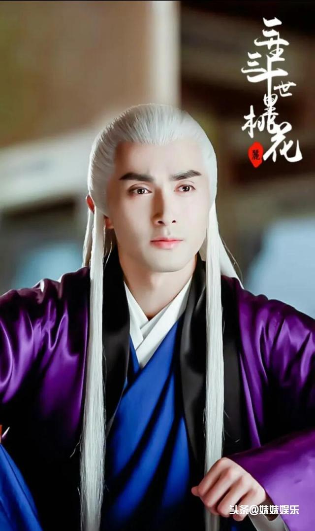 圈中的“假混血”,五官深邃没话说,有人彻底爆红,有人泯然众人