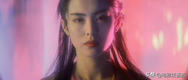 徐克的《青蛇》香艳撩人,原来张曼玉玩的尾巴藏着这么深的暗示
