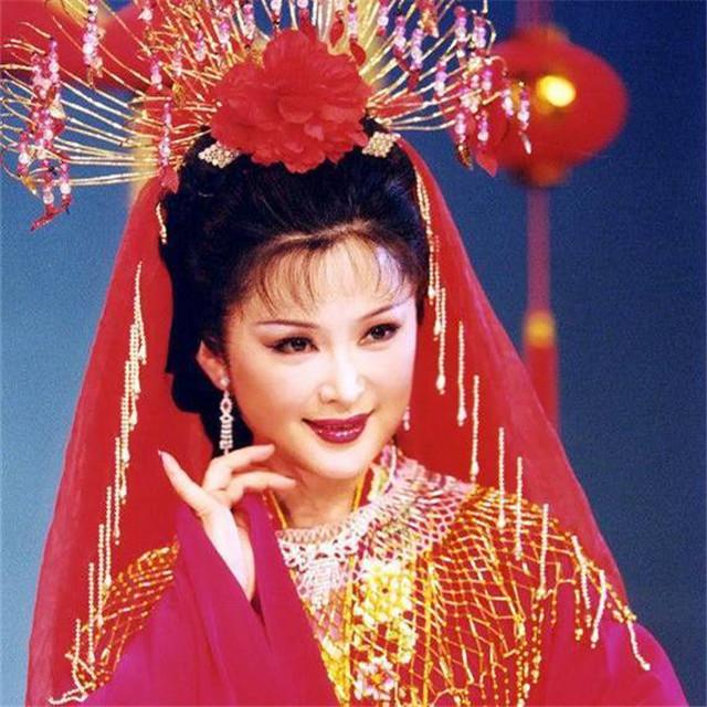 黄梅戏五朵金花:各有归属及精彩人生,只有吴亚玲一直坚持黄梅戏