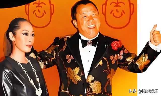 曾是“歌坛天后”，跟“活佛”生下孩子，现今露宿街头没钱住酒店