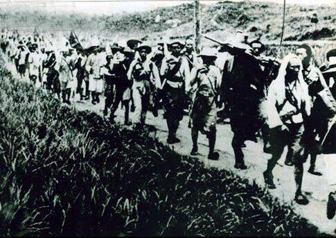 让人潸然泪下的“死字旗”：川军从未成体系，却成为统一的精神