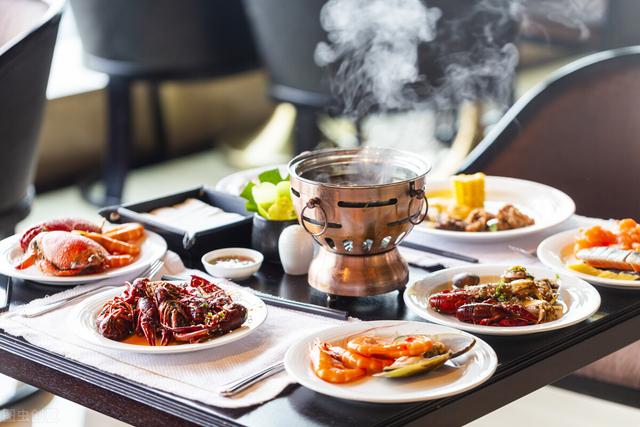 断生，热烹，倒炝锅，从细节里，扒一扒专业厨师的味道哲学