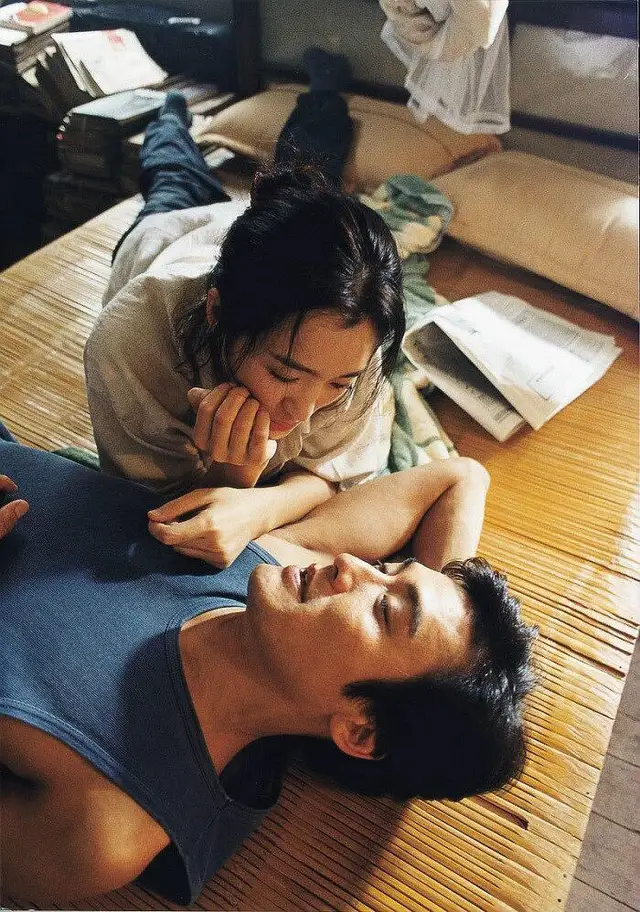 《周渔的火车》:那诗意的爱情,只是情欲的一剂春药