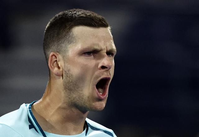 （外代二线）网球——迪拜锦标赛：安贝尔晋级四强