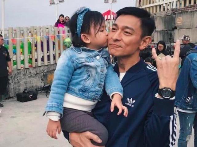 四大天王都生了女儿，变身“四大岳父”！黎明计划生子打破格局？