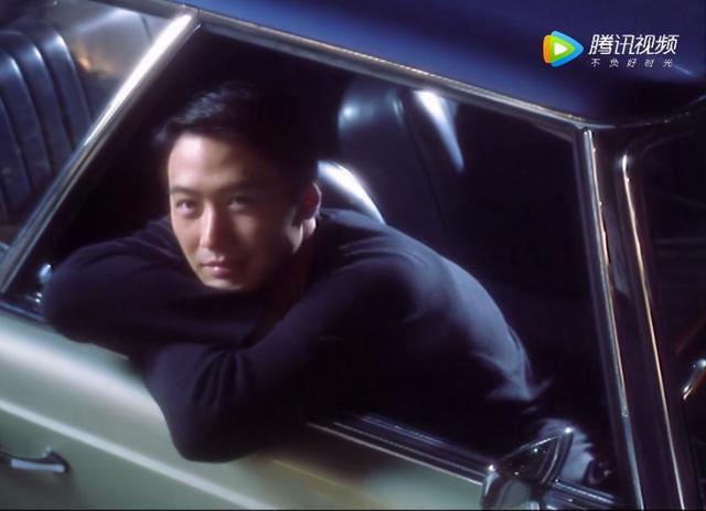 当年周润发为报知遇之恩，拍出了这部港片，却不小心成为了经典