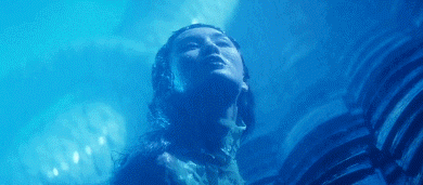 徐克的《青蛇》香艳撩人,原来张曼玉玩的尾巴藏着这么深的暗示