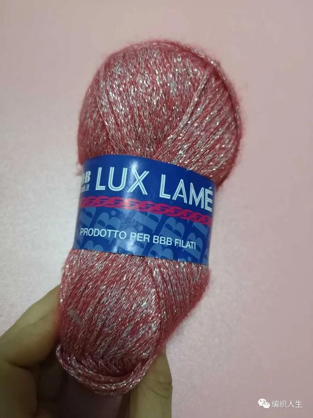 少女风改版华丽风：毛茸茸女士棒针大圆领阔袖套头毛衣（有编织图解）