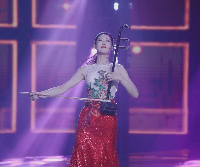 陈依妙:在成都大运会奏响“Z世代”国风音乐
