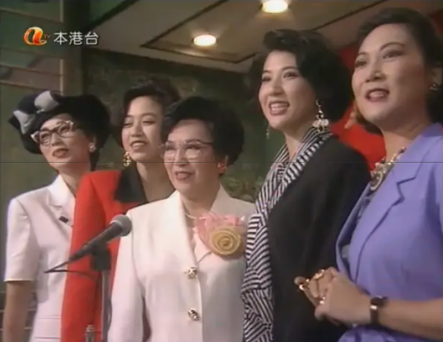 唐丽球：年轻时超美艳，嫁圈内好男人生一女，如今生活幸福美满