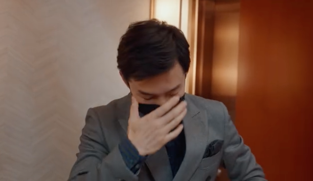 成也靳东，败也靳东