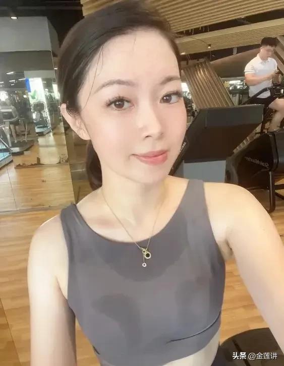 前段时间同学聚会，我和老同学见面看了韩国影片，《方子传》