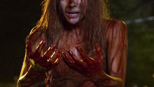 魔女嘉莉将拍续集，经典恐怖片再上演，主角或将是变性演员出演？