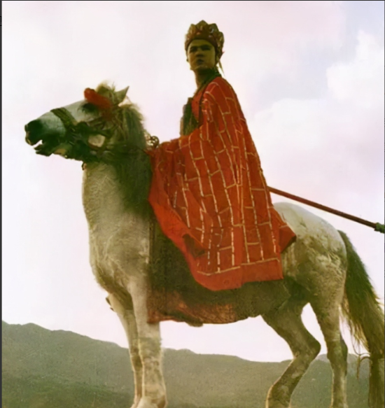 白龙马为拍摄《西游记》脱军籍，晚年惨死，杨洁导演为何见死不救