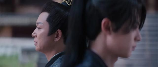 听到这熟悉的声音，所有人都知道是谁了