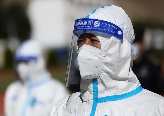 核酸大王张核子,被曝核酸造假,半年敛财4.5亿,今下场大快人心