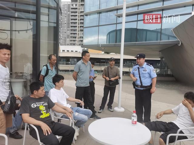 民警刘飞获评为“金牌调解员”，他是这样炼成的