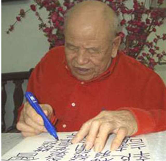 曾灶财：宣称拥有香港九龙主权，持续50年街头涂鸦，要求政府归还