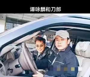 刀郎和谭咏麟(泪目瞬间谭咏麟隔空感恩刀郎，万人合唱太感人)