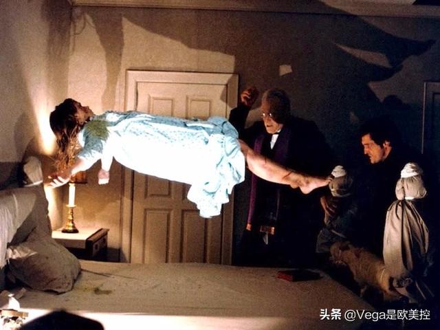 主角死的死伤的伤，很多人都觉得这些电影受到了“诅咒”