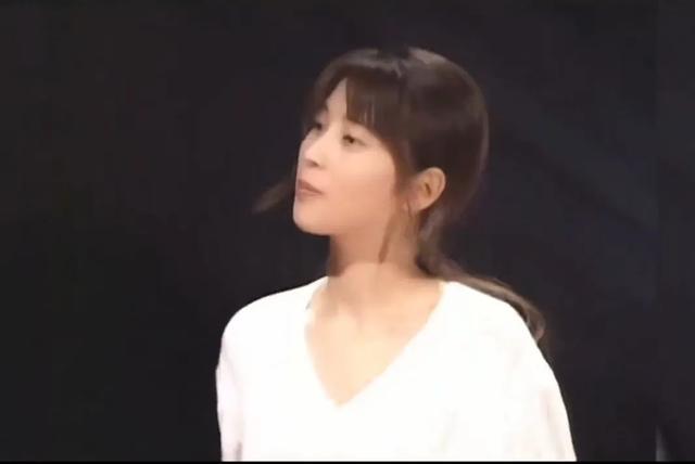 亚洲第一歌姬坂井泉水：七次亮相，用音乐燃爆青春