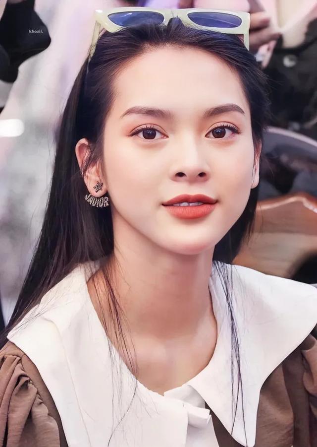 越南绝色美女：每一位都是人间水蜜桃，惊艳你的视线！