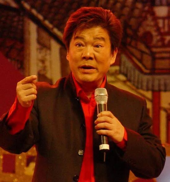 年少拜奇志为师，走红后无情甩开对方，大兵是怎么把自己作糊的？