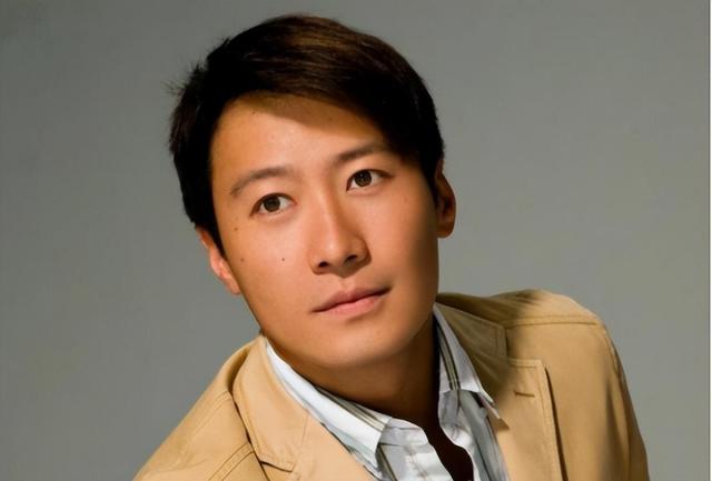 “风水轮流转”，细扒香港“四大天王”现状，才发现黎明有多清醒