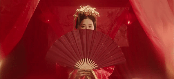 越南绝色美女：每一位都是人间水蜜桃，惊艳你的视线！